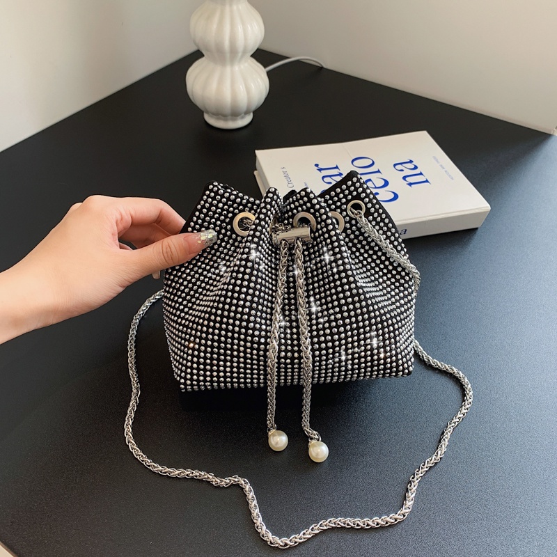 Túi Đeo Chéo Xếp Ly Đính Đá Lấp Lánh Thời Trang Cho Nữ