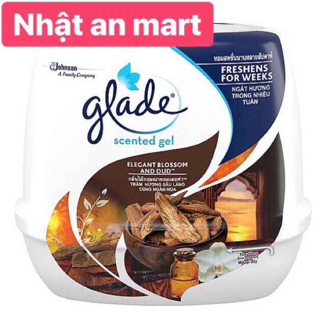 Sáp thơm glade Trầm hương 180g