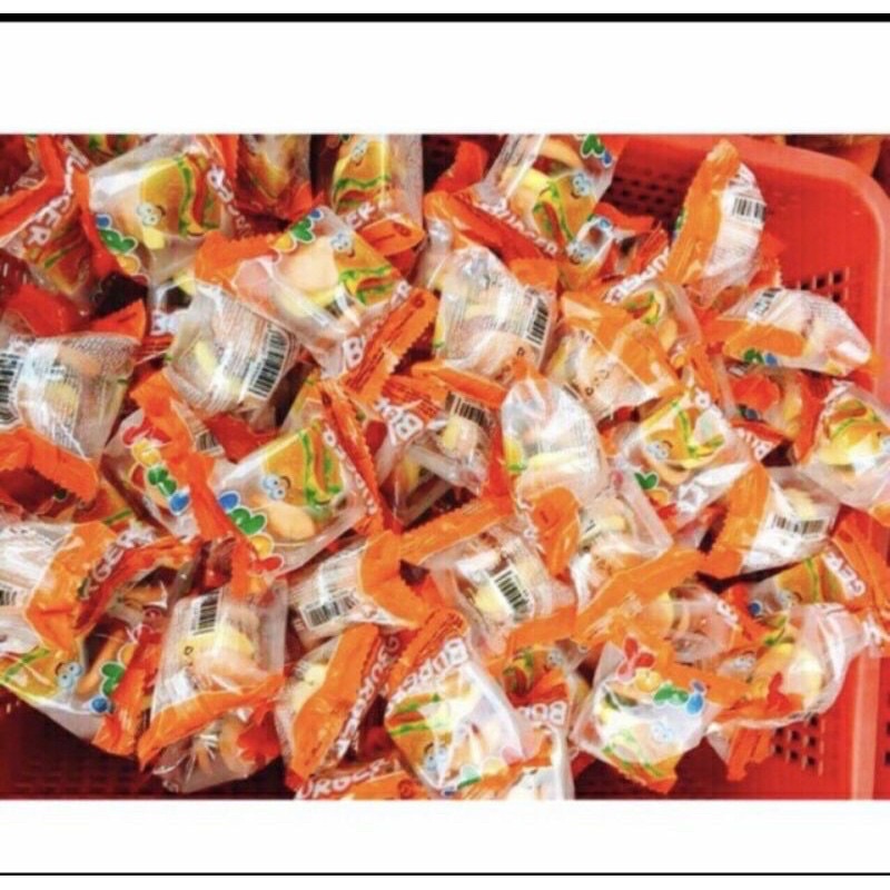 Kẹo dẻo Yupi burger hương trái cây/ cola dây 10 gói*8g