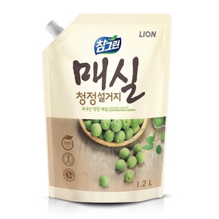 Nước rửa rau quả và chén bát CJ Lion Real Green tinh chất trái Mơ túi 1,2kg