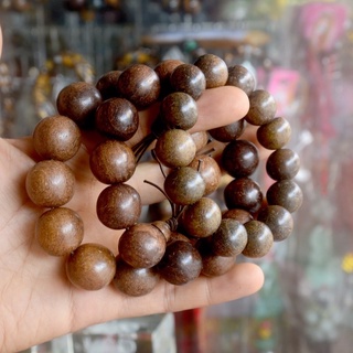 vòng tay chuỗi gỗ dâu
