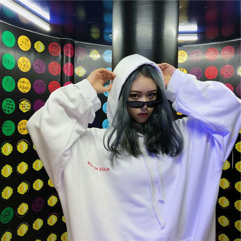 Áo hoodie mỏng dáng rộng dài tay in chữ