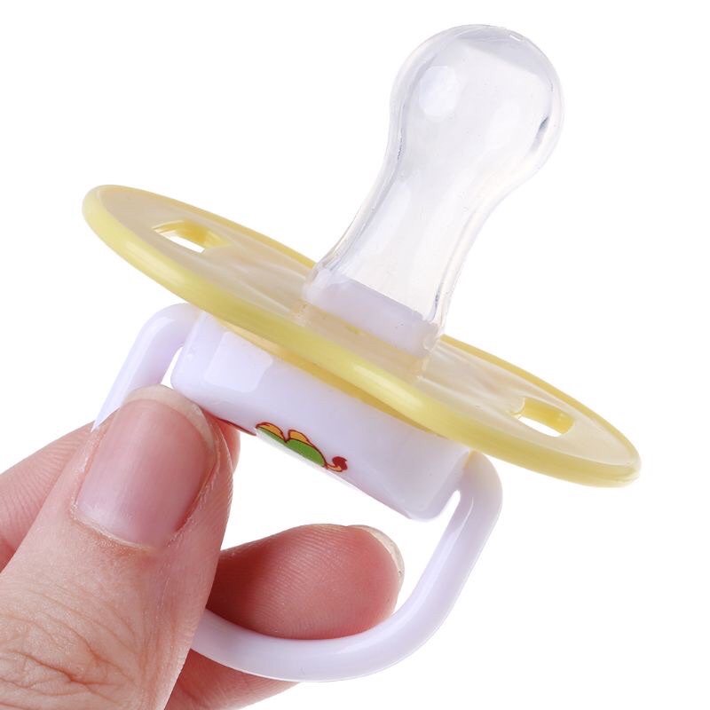 Núm ti giả silicon cấp thực phẩm an toàn tiện lợi dành cho trẻ sơ sinh