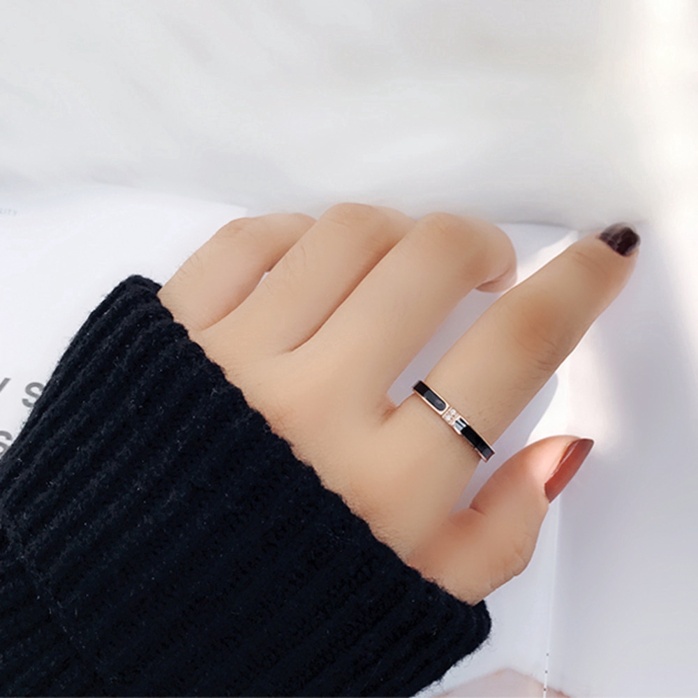 Nhẫn đeo tay bằng thép titan không gỉ dành cho nam / nữ