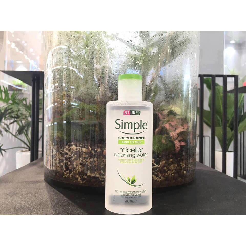 Nước tẩy trang Simple 200ml