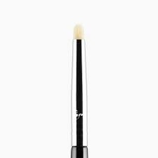 Cọ trang điểm Sigma L04 Detailed Lip