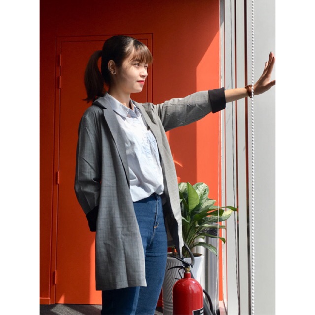 Áo blazer nữ xám phối đen - Gray vest