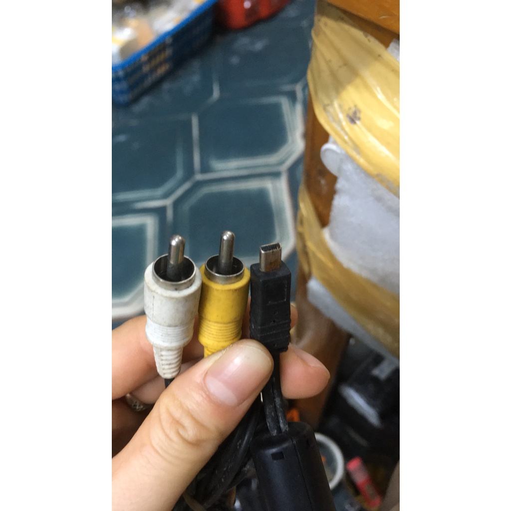 ĐÃ SỬ DỤNG DÂY CÁP USB KIÊM AV CHO MÁY ẢNH SONY/ CANON MINI V3 RA TV TIVI VMC MHC1 1.5m ( 59.13&quot;) HD Output Adapter