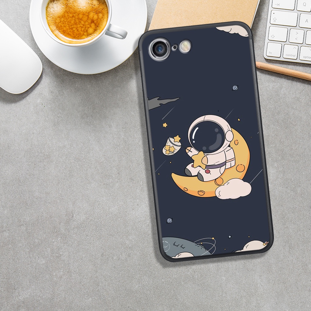 Ốp Lưng Iphone 5/5G/5S/6G/6S/7G/8G , In Hình Phi Hành Gia Chibi, Ngầu, Phong Cách.