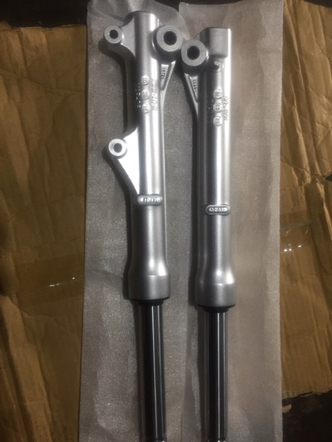 Phuộc trước s110