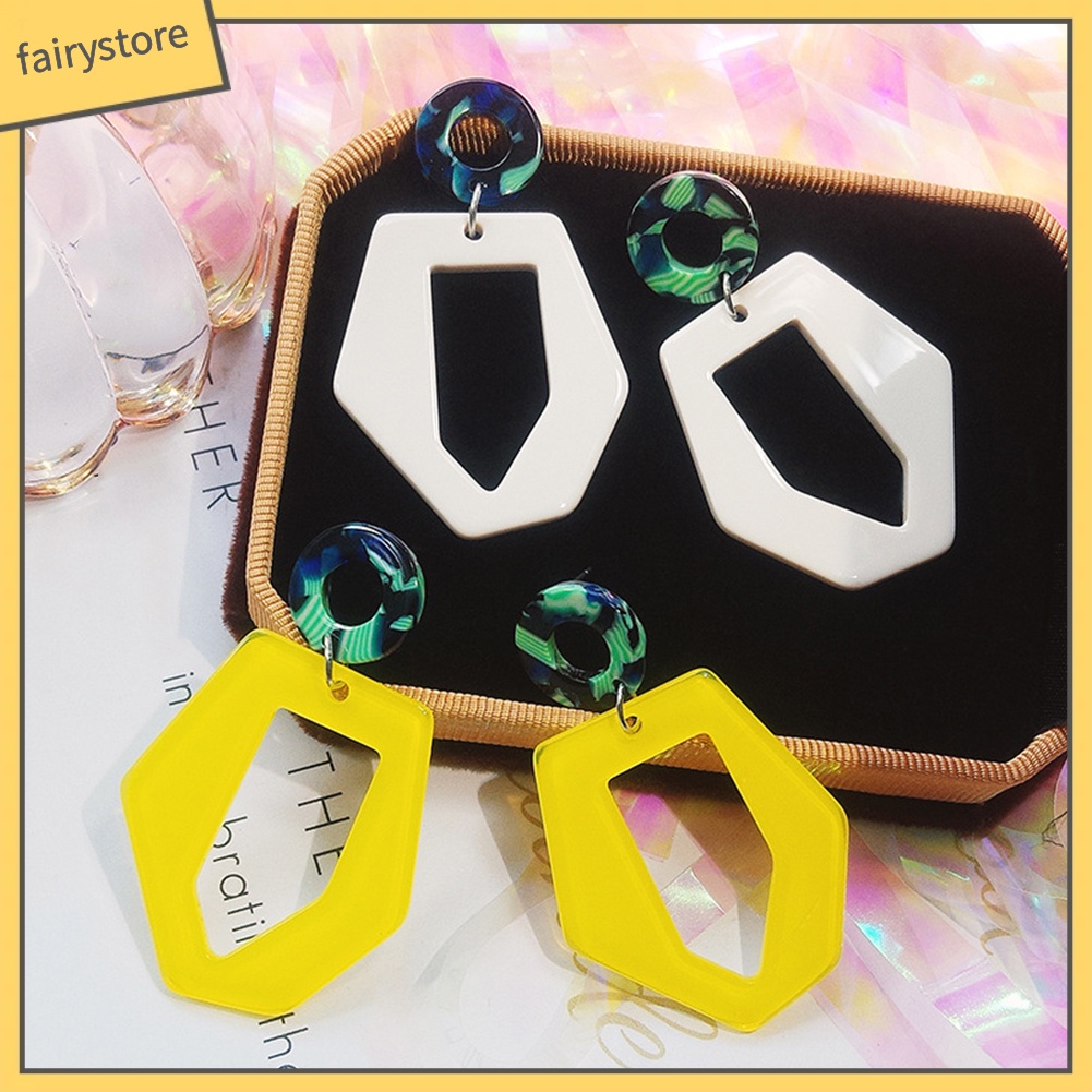 Đôi bông tai kiểu lục giác thời trang bắt mắt cho nữ