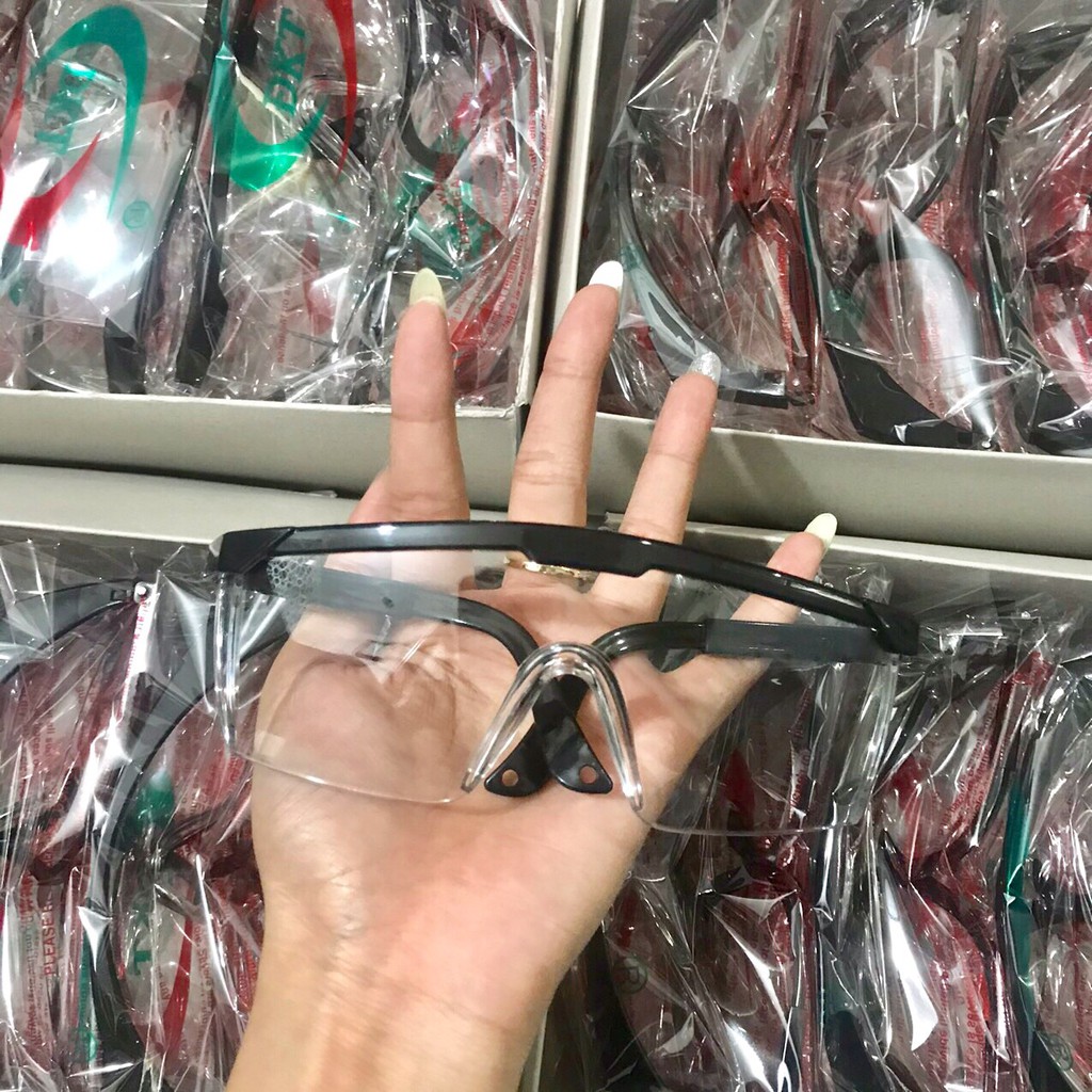 Combo 2 Kính Bảo Hộ Gọng Đen Trong Suốt - Hàng Có Sẵn | BigBuy360 - bigbuy360.vn