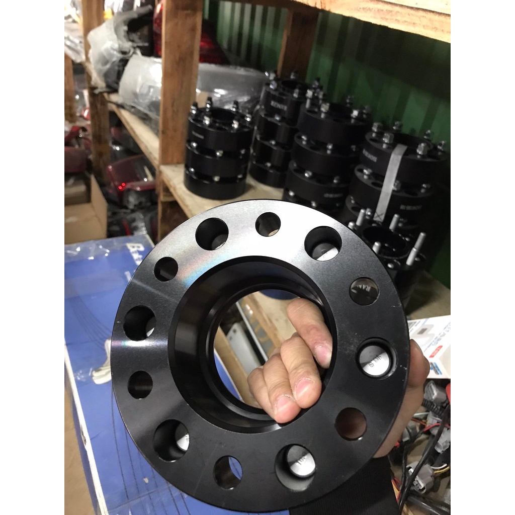 Wheel Spacers độ Bánh lồi ra