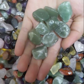 Đá thanh tẩy green aventurine