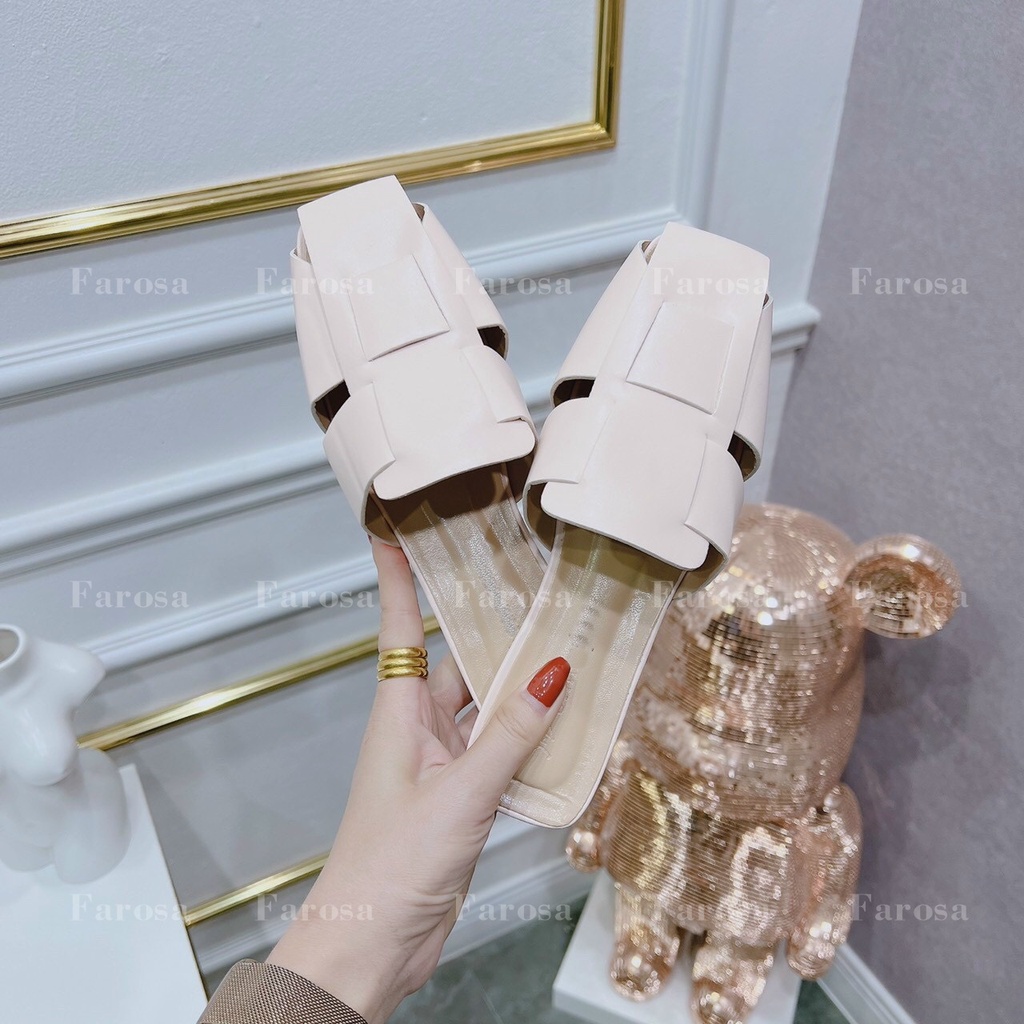 Dép sục nữ mũi vuông quai rọ lên chân cực phong cách