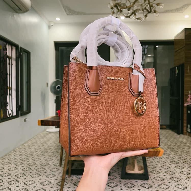 Michael Kors - Túi MK Mercer Medium Pebbled Leather Crossbody Bag - Màu nâu