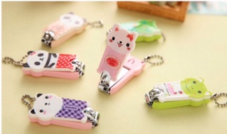 Cắt móng tay hình thú xinh yêu