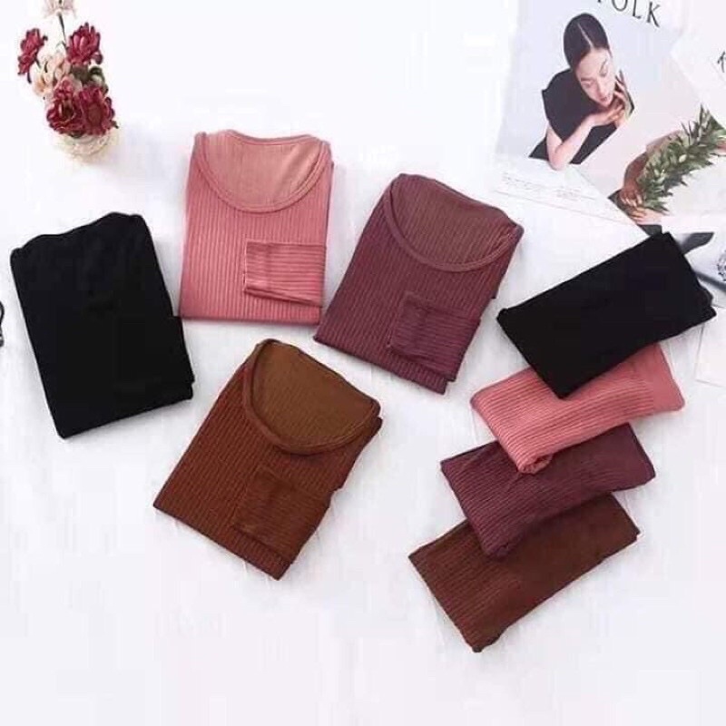 Bộ giữ nhiệt nữ xinh xỉu.