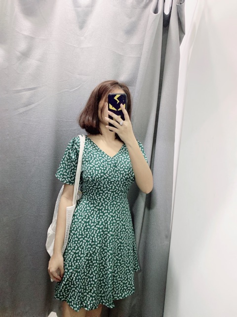 Đầm hoa nhí Blapink đầm lụa xoè cổ tim màu xanh nữ tính dịu dàng