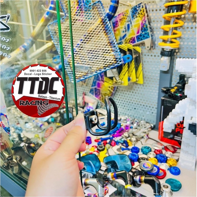 Móc giỏ U màu đen cực đẹp ✌