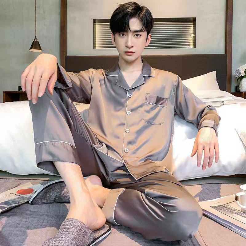 Bộ Đồ Ngủ Vải Lụa Lạnh Dáng Rộng Cỡ Lớn Thời Trang Cao Cấp Cho Nam