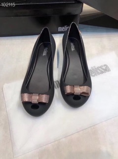Giày nhựa thơm Melissa