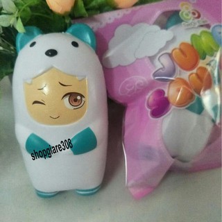 [RẺ VÔ ĐỊCH] SQUISHY CẬU BÉ TRẮNG NHÁY MẮT ĐÁNG YÊU MẶC ÁO KHOÁC GẤU SIÊU DỄ THƯƠNG BÁN LỖ-SQUISHY GIÁ RẺ