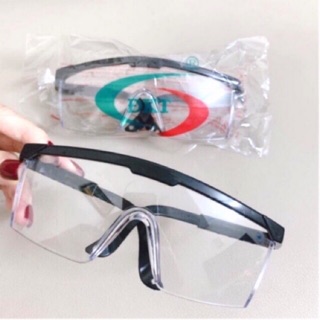 Kính bảo hộ chống bụi bảo vệ mắt