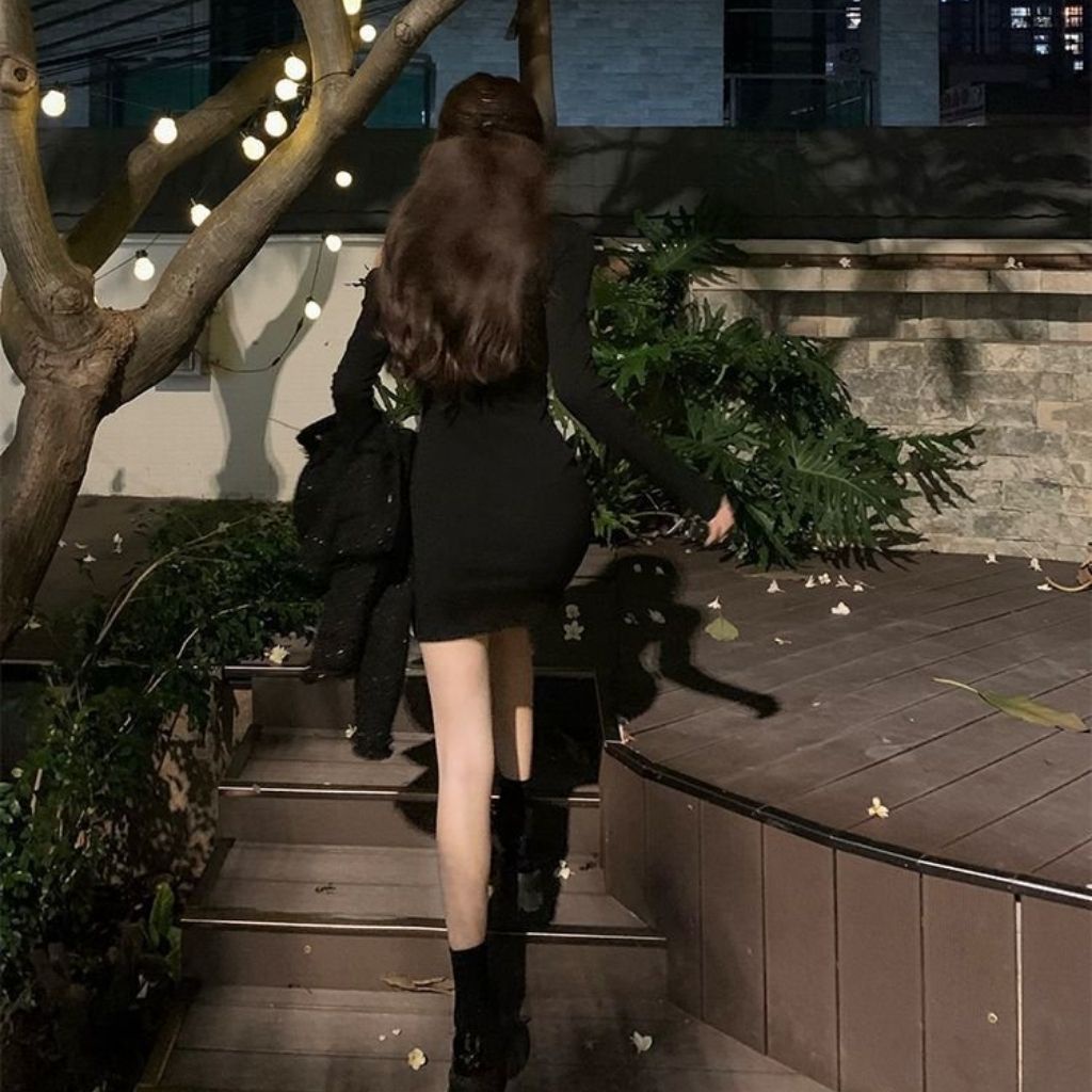 Váy body dài tay , đầm ngắn dáng ôm sexy , hở vai vải bông co dãn cao cấp phong cách thu đông Hàn Quốc