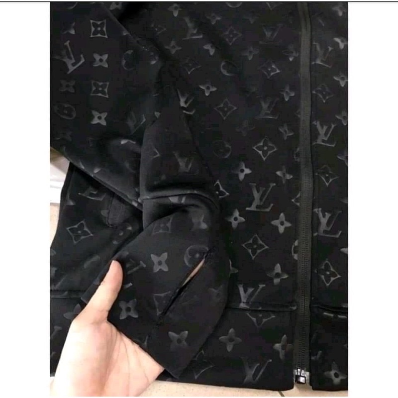 Áo chống nắn nam nữ in lv và dập vân chất kim cương thông hơi mềm mát thoáng khí