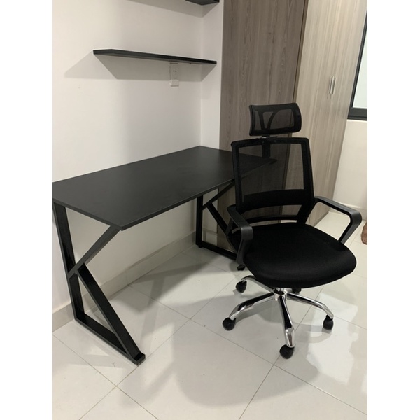Combo Bàn làm việc gaming Z,K + ghế xoay tựa đầu 344d mới