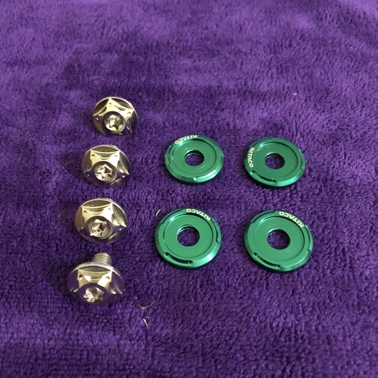 Ốc Titan , Salaya gắn hộp xích các dòng xe honda