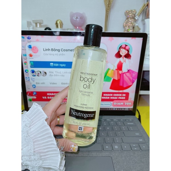 DẦU DƯỠNG BODY NEUTROGENA OIL LIGHT SESAME FORMULA