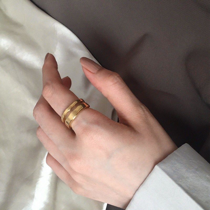 Nhẫn đeo tay hai lớp thời trang sành điệu cho nữ