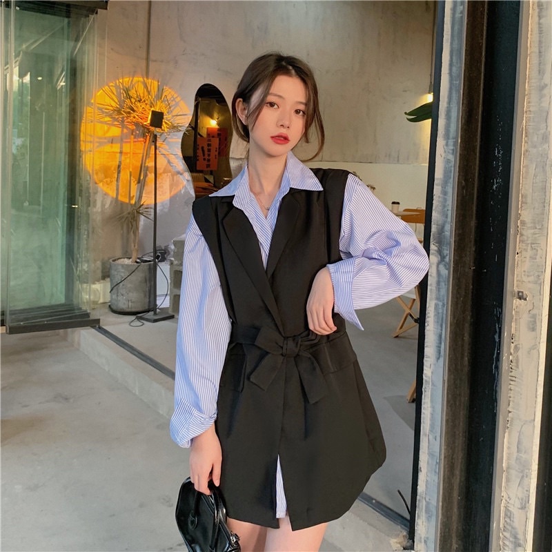 Set áo vest gile có đai thắt và áo sơ mi kẻ sọc xanh free size phong cách Hàn Quốc | BigBuy360 - bigbuy360.vn