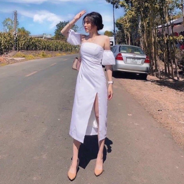 Đầm Dự Tiệc Trề Vai Sẻ Tà Quyến Rủ
