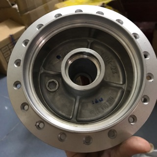 Đùm sau Wave S110/Rsx/Wave Blade zin