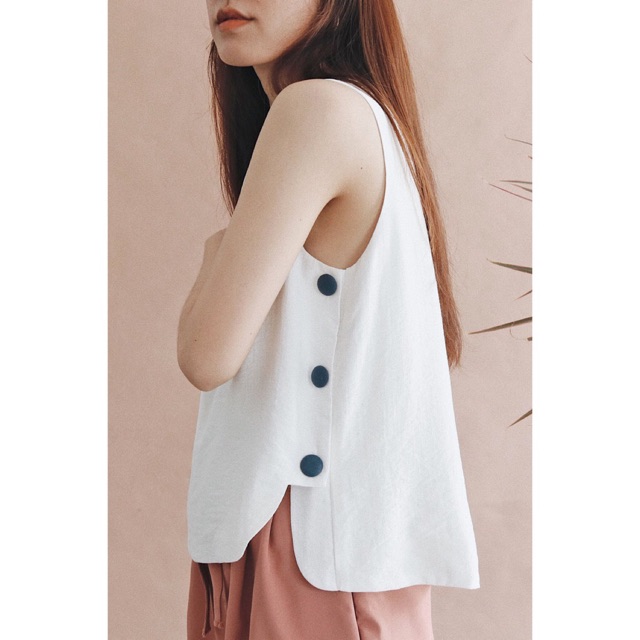 Chicka Chicka - Áo Side button sleeveless top