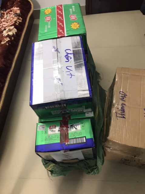 Chân gà yuyu cay 80g .1 gói | BigBuy360 - bigbuy360.vn