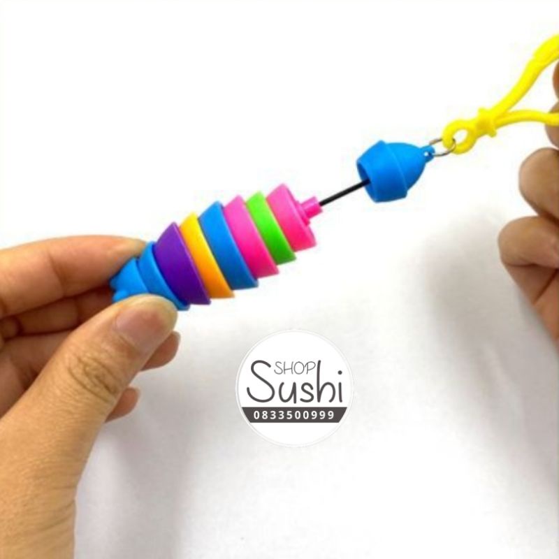 Móc chìa khóa hình con sâu nhiều màu