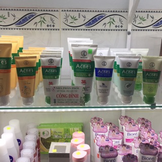 Sữa rửa mặt Acnes