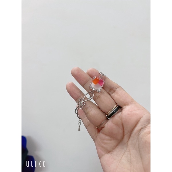 Lắc tay mặt vuông 2hand