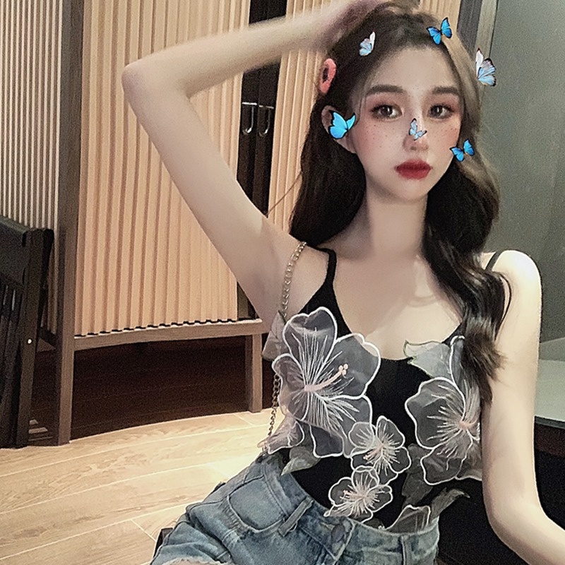 [Hana And Alice] Áo Hai Dây Dệt Kim Họa Tiết Hoa Ba Chiều Gợi Cảm
