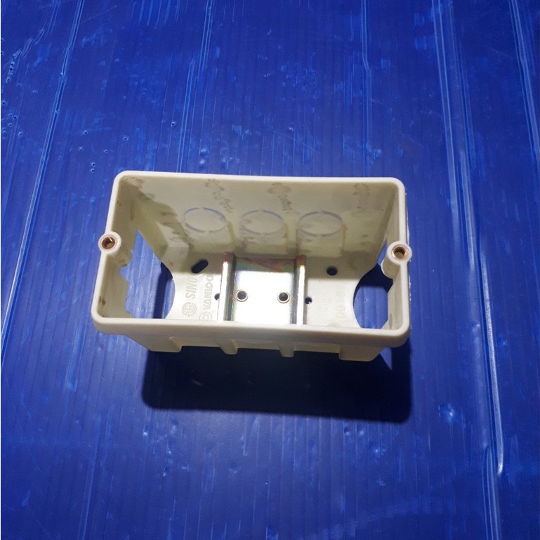 Đế điện Sino âm tường, dương, đế át