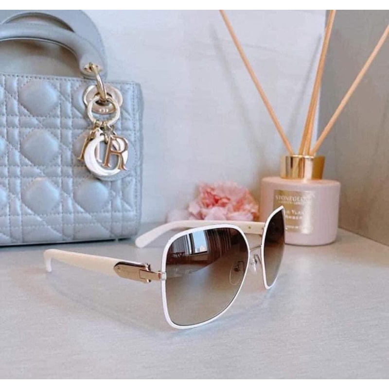 Kính mát Salvatore auth sale