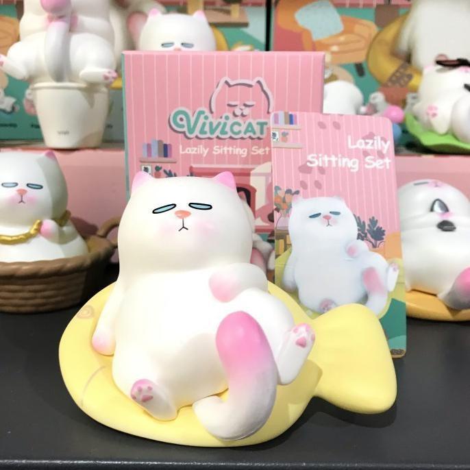 Vivicat Lazily đang ngồi Cat by Popmart