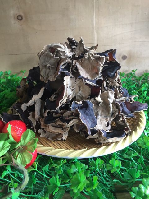 Mộc nhĩ- to,khô ngon cắt chân sạch sẽ