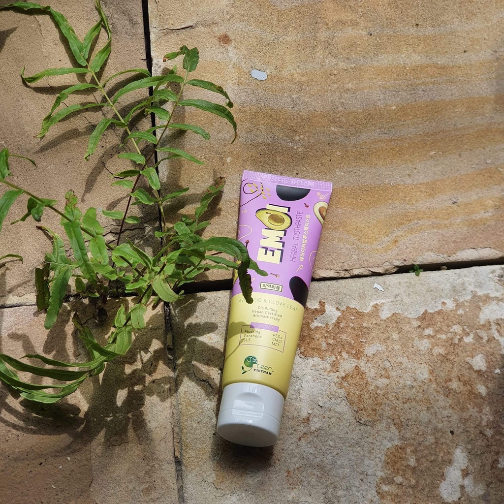 Kem đánh răng thảo mộc EMOI Herbal Toothpaste