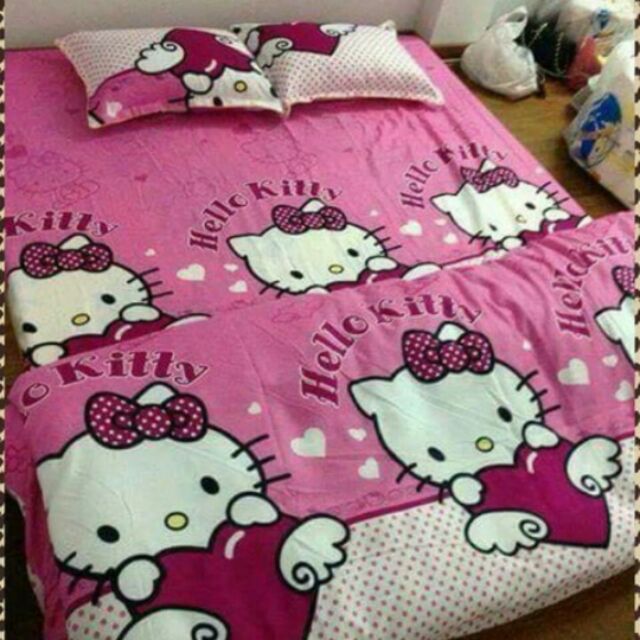 Chăn hello kitty
