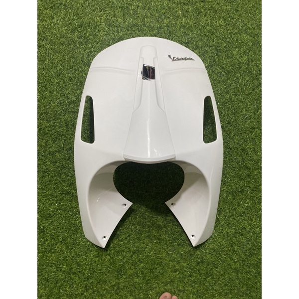 Nhựa ốp đầu mặt trước xe máy điện Vespa